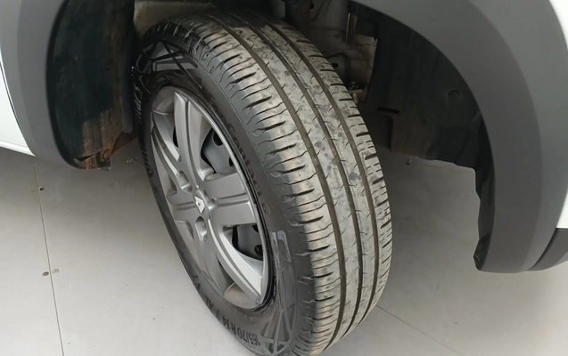 imagem-https://www.socarrao.com.br/sc-vehicle-images-prod/3992110/1789980486465-1_125411.jpg