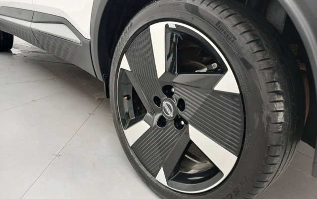 imagem-https://www.socarrao.com.br/sc-vehicle-images-prod/3992136/1789980745949-1_060603.jpg