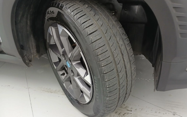 imagem-https://www.socarrao.com.br/sc-vehicle-images-prod/3992141/1789980826955-1_093551.jpg
