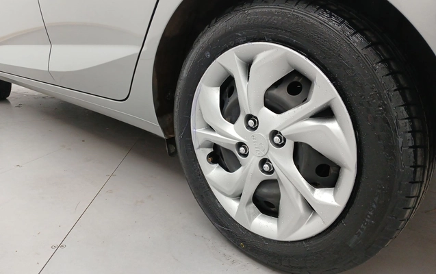 imagem-https://www.socarrao.com.br/sc-vehicle-images-prod/3992164/1789981141491-2_060506.jpg