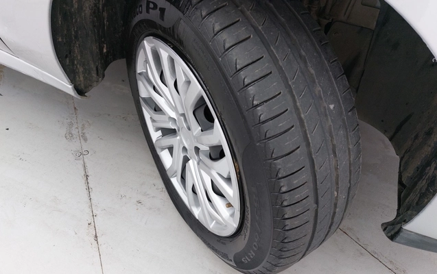 imagem-https://www.socarrao.com.br/sc-vehicle-images-prod/3992165/1789981175419-1_060347.jpg