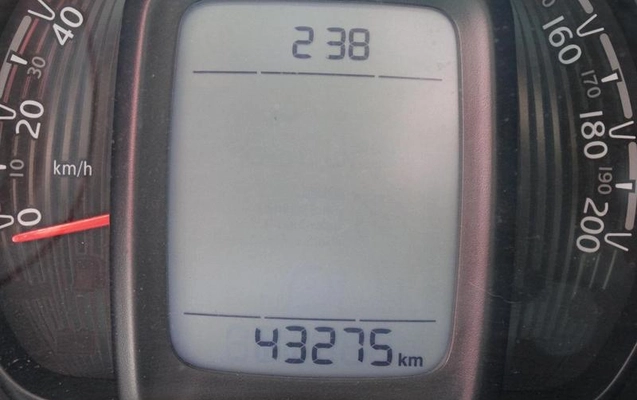 imagem-https://www.socarrao.com.br/sc-vehicle-images-prod/3992481/1790103121332-8492036_8_B_85f26b2c5e.jpeg
