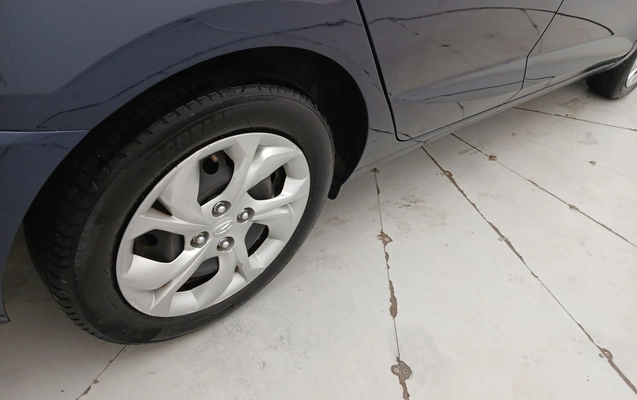 imagem-https://www.socarrao.com.br/sc-vehicle-images-prod/3992716/1789991046877-1_084400.jpg
