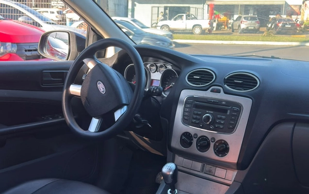 imagem-https://www.socarrao.com.br/sc-vehicle-images-prod/3993393/1789992653504-Q5IZD3RsSZRNnLM4tPhhlTiOT9u6KSGH.jpg