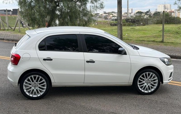 imagem-https://www.socarrao.com.br/sc-vehicle-images-prod/3993439/1790019624405-8494632_6_B_2676378f61.jpeg
