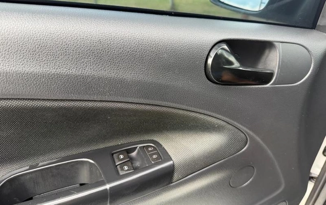 imagem-https://www.socarrao.com.br/sc-vehicle-images-prod/3993439/1790019624419-8494632_14_B_9da349801b.jpeg