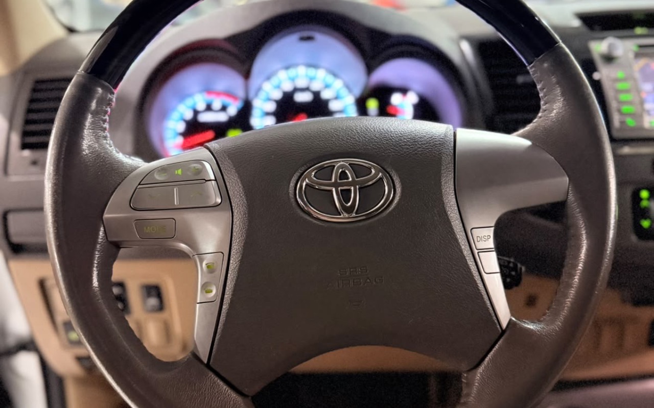 imagem-https://www.socarrao.com.br/sc-vehicle-images-prod/3993511/1789993133430-M2IzNGFlMmEtNDNjYS00ZWNlLWI0ZWQtYTBkNjI4NjgwMmIzLmpwZWc.jpeg