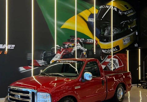 Ford F-250 2006 Preto — foto 1 de 3