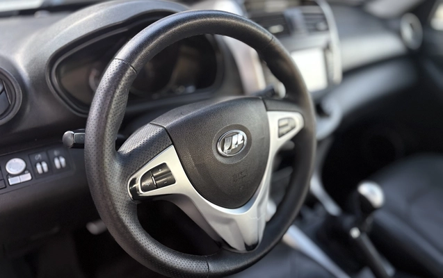 imagem-https://www.socarrao.com.br/sc-vehicle-images-prod/3993588/1789993430467-1_120944.jpg