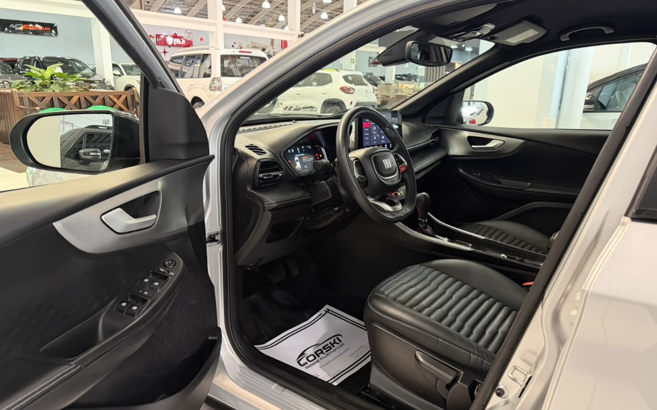 imagem-https://www.socarrao.com.br/sc-vehicle-images-prod/3993590/1789993440904-MWU0ZWY5OTMtMjdjMy00NjU0LWJiOWEtNjM1N2FkNGI1YzUzLmpwZWc.jpeg