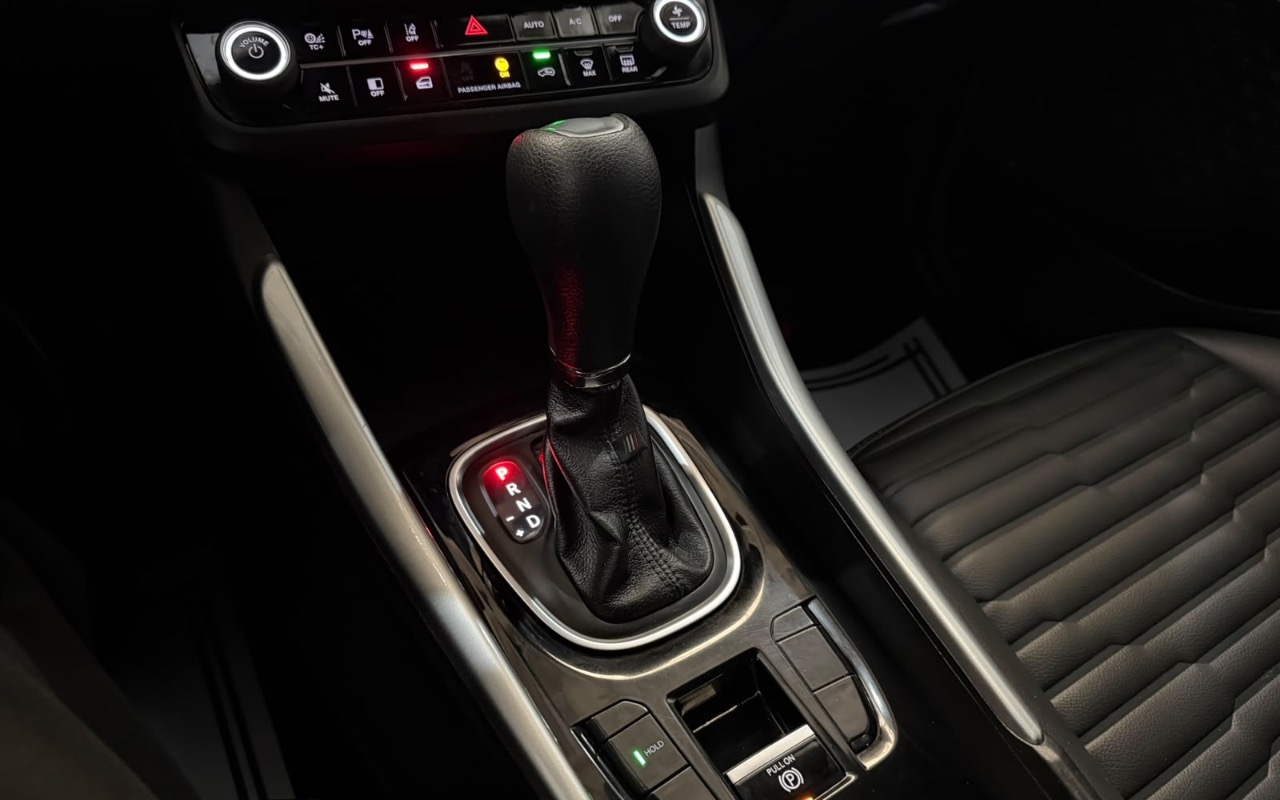 imagem-https://www.socarrao.com.br/sc-vehicle-images-prod/3993590/1789993441802-ZmQzOGFlMGMtZDBjYi00YTkzLWE3MjMtMTAxNjQyZTU3NmM0LmpwZWc.jpeg