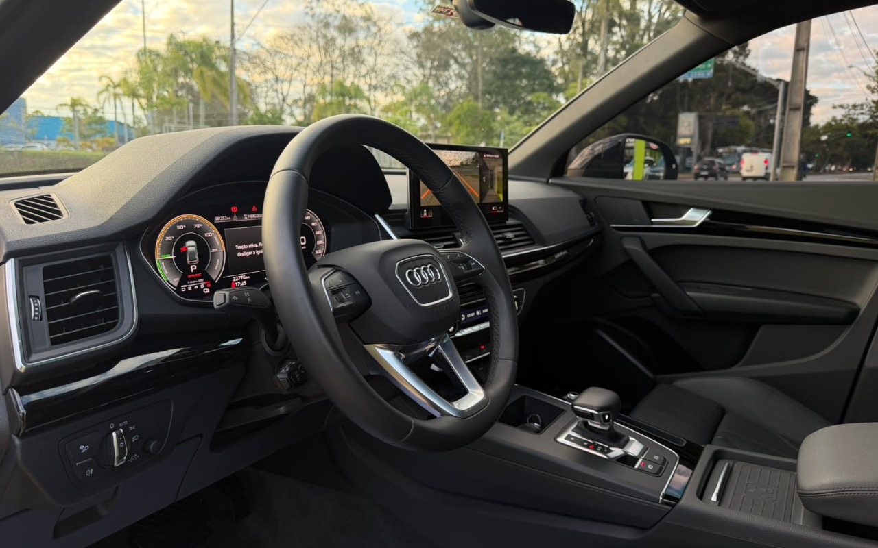 imagem-https://www.socarrao.com.br/sc-vehicle-images-prod/3993661/1789993689638-YzdiM2ViMDktNGUyOS00NWFjLTllMWQtMTM2NzM0NDY5NDhkLmpwZWc.jpeg