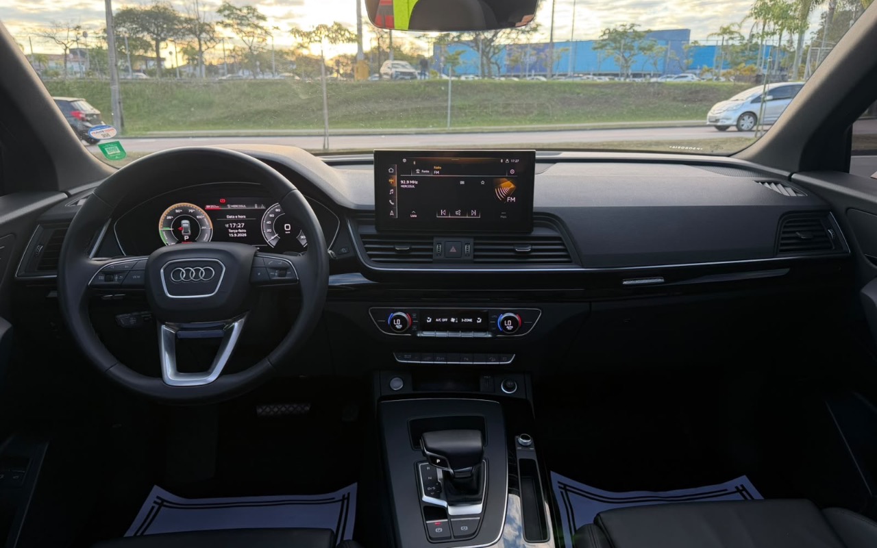 imagem-https://www.socarrao.com.br/sc-vehicle-images-prod/3993661/1789993689712-ODg5ODA3ODMtZDI0MC00NjFiLWIyODAtZDk0NzM2NGIyZmVmLmpwZWc.jpeg
