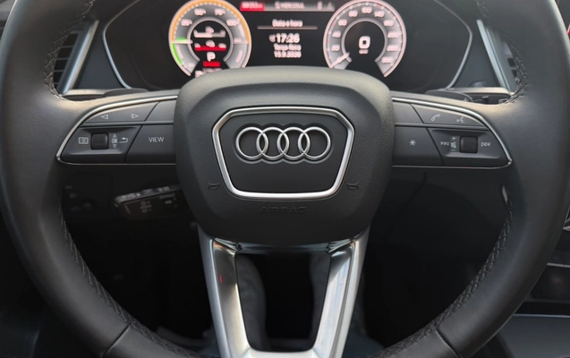 imagem-https://www.socarrao.com.br/sc-vehicle-images-prod/3993661/1789993690011-YTQ5Y2Y2MTAtYTQwYy00NDhhLTlmMDItMjJiMDhiZDJiYmJhLmpwZWc.jpeg