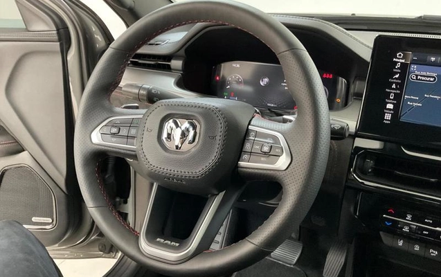 imagem-https://www.socarrao.com.br/sc-vehicle-images-prod/3993705/1790086407390-8495246_12_B_fbd975c45e.jpeg