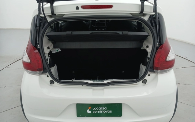 imagem-https://www.socarrao.com.br/sc-vehicle-images-prod/3993748/1789993920715-2_011613.jpg
