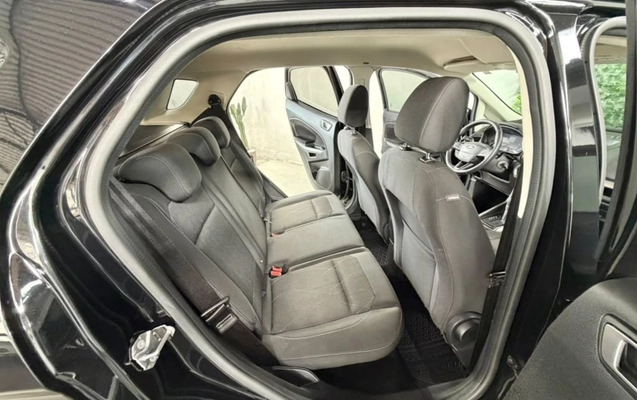 imagem-https://www.socarrao.com.br/sc-vehicle-images-prod/3993749/1790099059456-gb-6682d68.jpeg