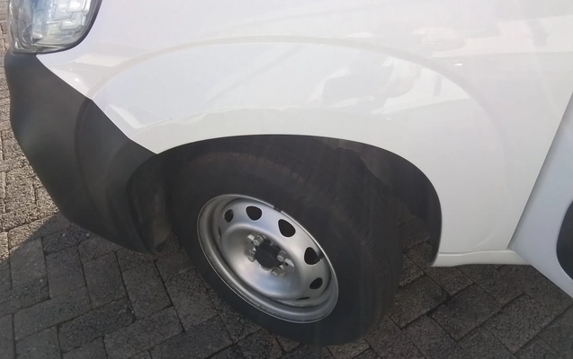 imagem-https://www.socarrao.com.br/sc-vehicle-images-prod/3993758/1789993946918-1_020432.jpg