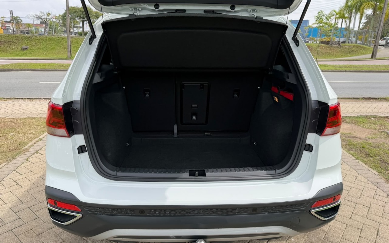 imagem-https://www.socarrao.com.br/sc-vehicle-images-prod/3993840/1789994072838-ZGYxMzgwOWMtMDNmOS00ZTMyLTkzZjctYjZhZGI0MWE0ZjFhLmpwZWc.jpeg