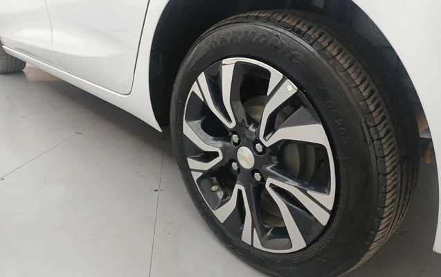 imagem-https://www.socarrao.com.br/sc-vehicle-images-prod/3993858/1789994121058-1_042939.jpg