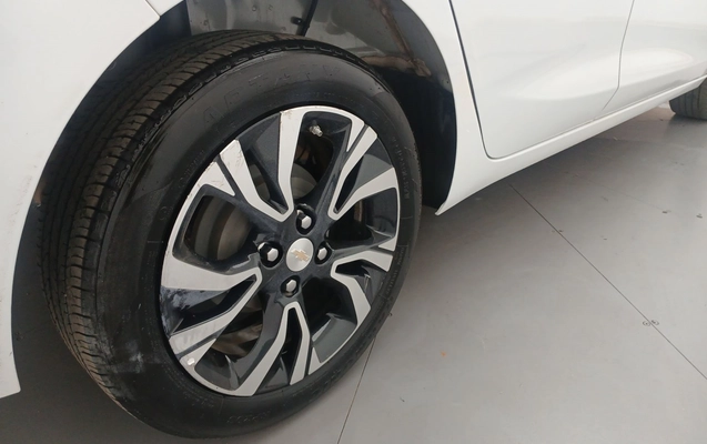 imagem-https://www.socarrao.com.br/sc-vehicle-images-prod/3993858/1789994121059-1_042941.jpg