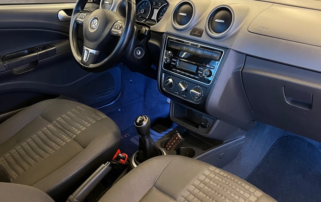imagem-https://www.socarrao.com.br/sc-vehicle-images-prod/3993947/1789994315346-19eacf36-5f63-4218-8f84-b7e6a6eca2e5.jpg