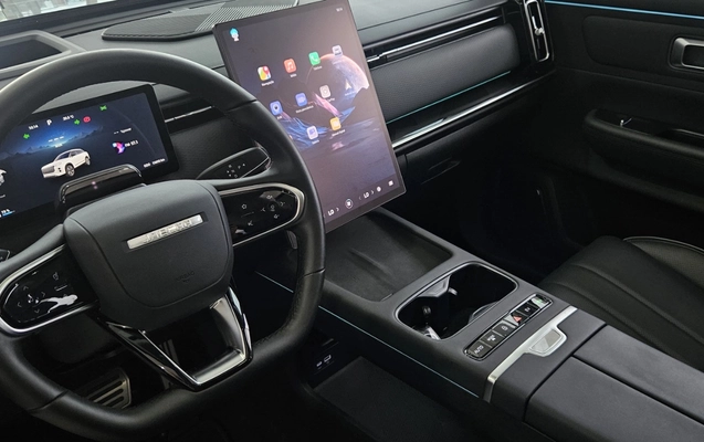 imagem-https://www.socarrao.com.br/sc-vehicle-images-prod/3993996/1789994465347-MzQ0YzQwMDctNzFiYS00MDZmLWI0NmEtNmI1NmUzNzhkMzVmLmpwZWc.jpeg