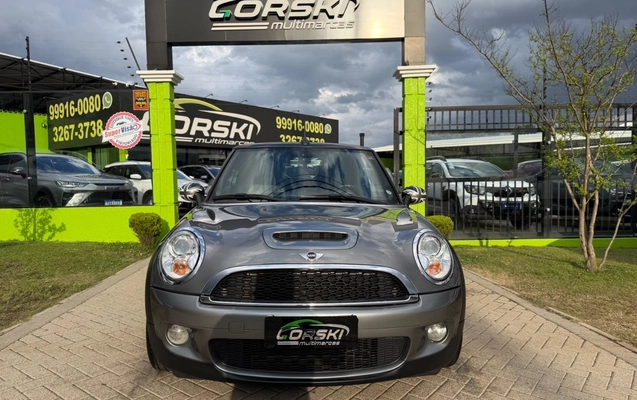 imagem-https://www.socarrao.com.br/sc-vehicle-images-prod/3994009/1789994498476-NTkzMzMyOTEtYmM0Ni00YmU4LWJhMDktZTYyYzEyM2FjYmZkLmpwZWc.jpeg