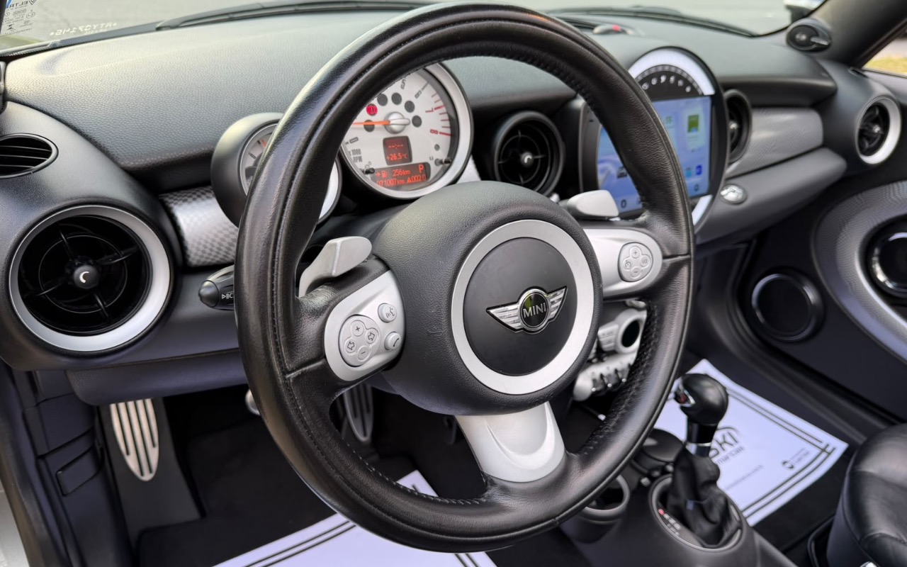imagem-https://www.socarrao.com.br/sc-vehicle-images-prod/3994009/1789994499601-NjlhYTU5YmYtMmJhZS00MjA0LWE0MDQtOGIxNzI4NjM1MmIzLmpwZWc.jpeg