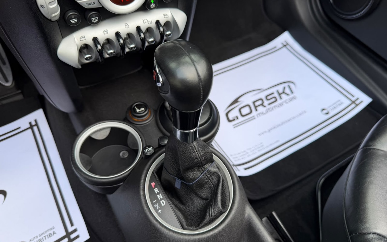 imagem-https://www.socarrao.com.br/sc-vehicle-images-prod/3994009/1789994499700-ODQ0MTZhMTEtY2MwZi00ODgyLWIzNTQtYWEzMTk3YWE2M2E3LmpwZWc.jpeg