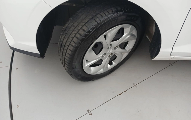 imagem-https://www.socarrao.com.br/sc-vehicle-images-prod/3994013/1789994524430-1_035445.jpg