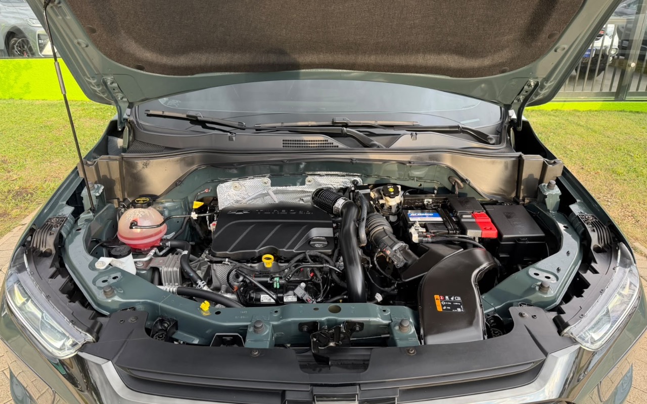 imagem-https://www.socarrao.com.br/sc-vehicle-images-prod/3994112/1789994863759-NDJhNThlM2ItNjAzNC00NThhLWI0YjQtNzFlNDNiZjBjZjE2LmpwZWc.jpeg