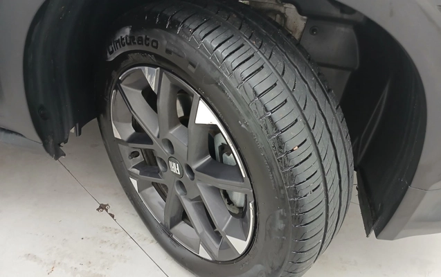 imagem-https://www.socarrao.com.br/sc-vehicle-images-prod/3994126/1789994895654-2_053829.jpg