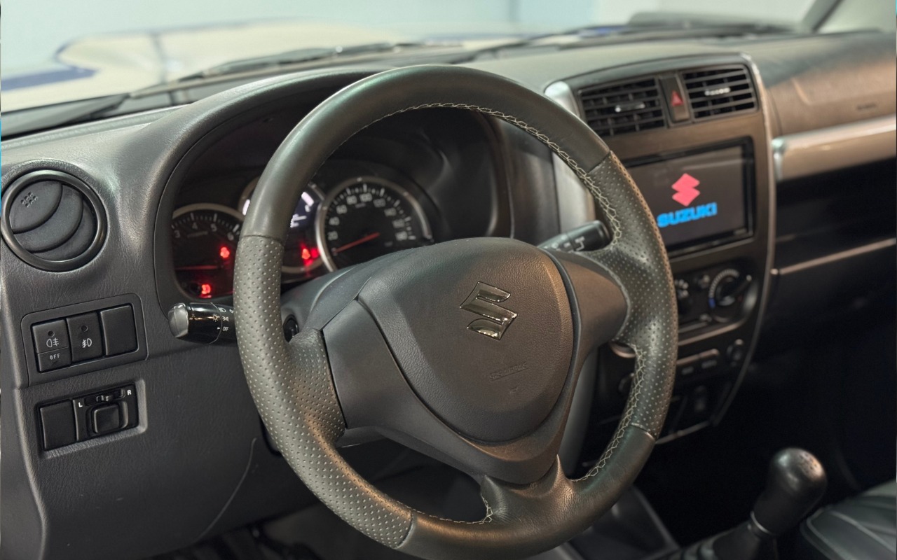 imagem-https://www.socarrao.com.br/sc-vehicle-images-prod/3994141/1789994948156-U1VaVUtJIEpJTU5ZIDRTUE9SVCAtIDIwMjIgLSBQUkFUQSAtIFJITDFHODEgKDE5KS5wbmc.png