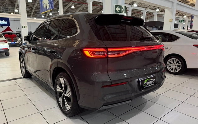 imagem-https://www.socarrao.com.br/sc-vehicle-images-prod/3994267/1789995164985-YjBhMDQ0MWMtOWM3MC00NDczLWI0M2MtMzQ5MTE4MGI4OWM4LmpwZWc.jpeg
