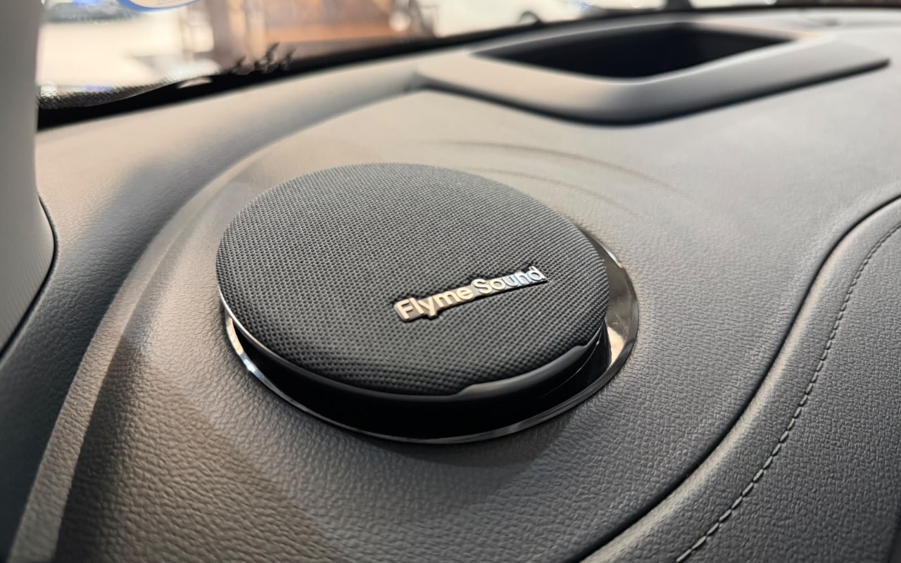 imagem-https://www.socarrao.com.br/sc-vehicle-images-prod/3994267/1789995165609-NTk5OTQ5MDQtMTQyZC00NjZjLTkxZmYtMzE1YTZkZGNkYWVkLmpwZWc.jpeg