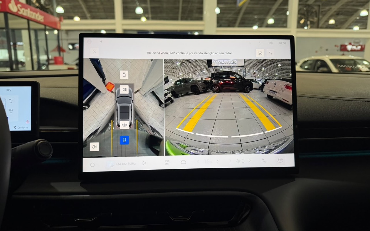 imagem-https://www.socarrao.com.br/sc-vehicle-images-prod/3994267/1789995165725-MzQxM2FmZDctMDJkOS00ZThkLTljMjQtODY2OTc0ZTE5ZTM5LmpwZWc.jpeg