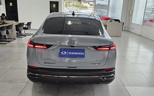imagem-https://www.socarrao.com.br/sc-vehicle-images-prod/3994327/1789995286523-YWY0NGQ2YWEtZDM2OC00MWFhLTgwNDMtOWU5Zjc0ZDkzM2Q1LmpwZWc.jpeg