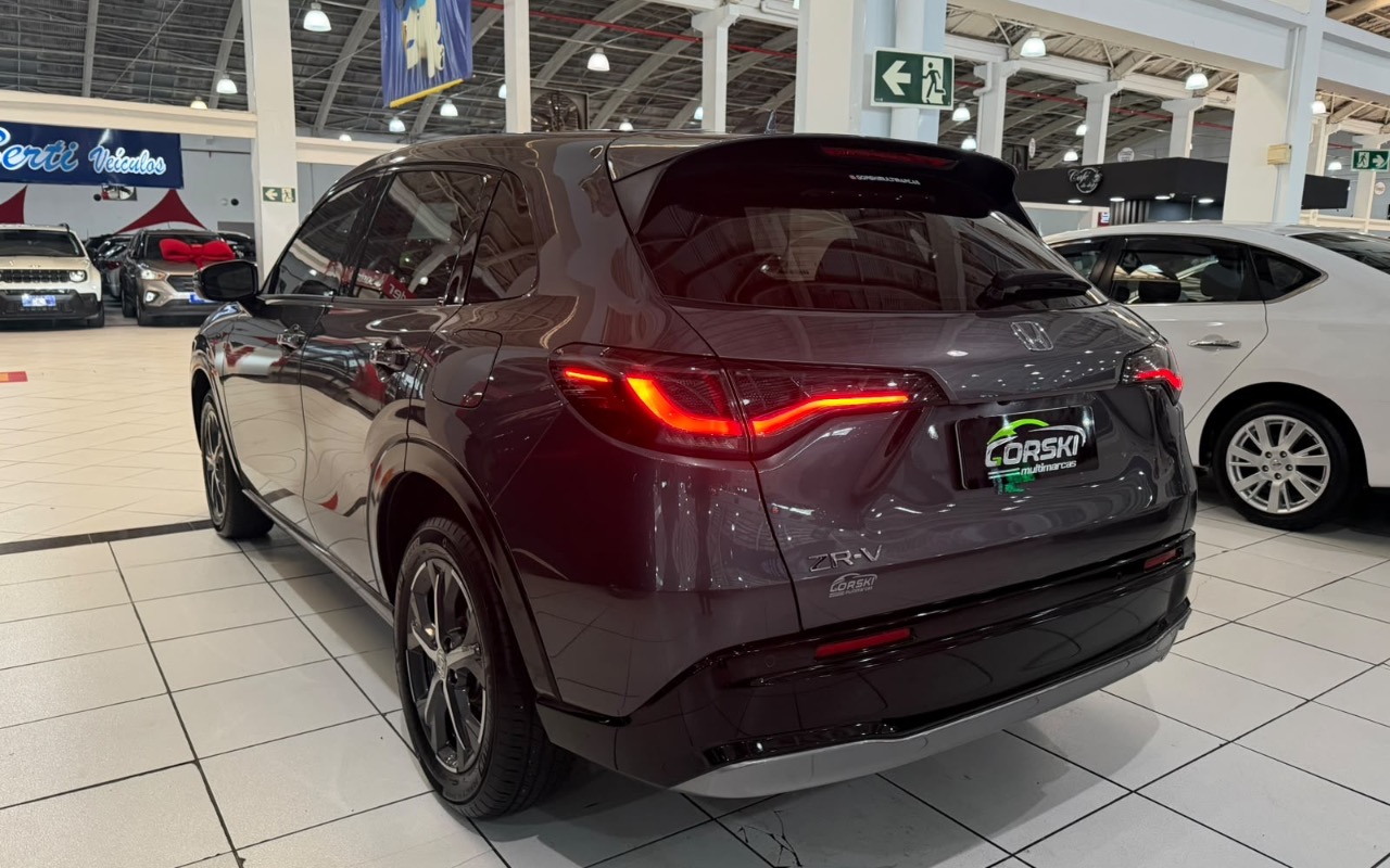 imagem-https://www.socarrao.com.br/sc-vehicle-images-prod/3994379/1789995501411-NmI0ZWNiM2UtM2VlYS00MGJmLWJkM2QtODMzYThjYzkzZjBlLmpwZWc.jpeg