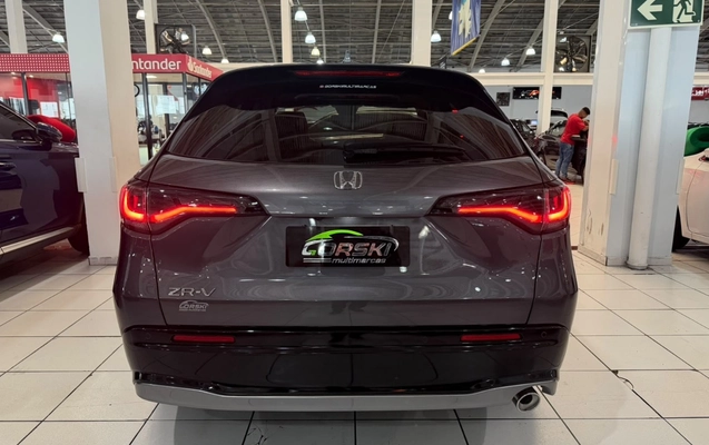 imagem-https://www.socarrao.com.br/sc-vehicle-images-prod/3994379/1789995501474-NDMxZWVhNzUtNzc0Ny00NDgwLWIxMTgtZDY5ODBhNTEyODkwLmpwZWc.jpeg