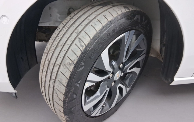 imagem-https://www.socarrao.com.br/sc-vehicle-images-prod/3994407/1789995550156-1_125249.jpg