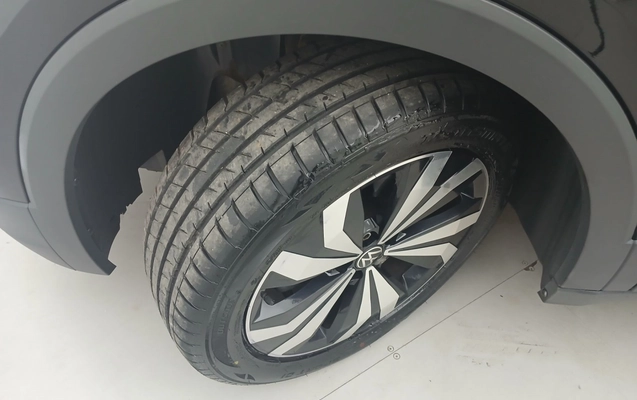 imagem-https://www.socarrao.com.br/sc-vehicle-images-prod/3994439/1789995635360-2_053959.jpg