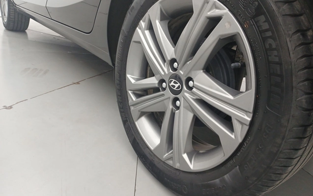 imagem-https://www.socarrao.com.br/sc-vehicle-images-prod/3994463/1789995765362-1_052908.jpg