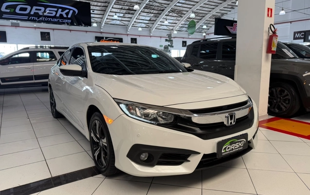 imagem-https://www.socarrao.com.br/sc-vehicle-images-prod/3994475/1789995800798-ZDJkYWI5MmItMGVmZS00N2UxLWIzMTUtMjZhMjFmMWQ5MzUyLmpwZWc.jpeg
