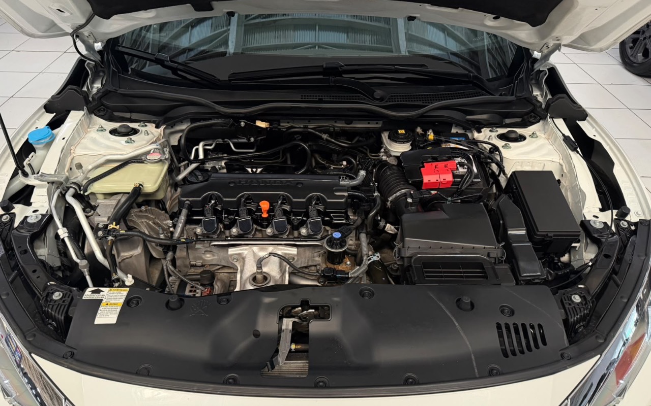 imagem-https://www.socarrao.com.br/sc-vehicle-images-prod/3994475/1789995802014-YWE2OGI1NGEtNDM2My00NWRhLWFiZmItNzU1N2U3Y2JiMzk4LmpwZWc.jpeg