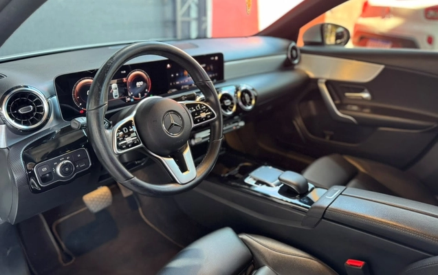 imagem-https://www.socarrao.com.br/sc-vehicle-images-prod/3994534/1789995910359-V2hhdHNBcHAgSW1hZ2UgMjAyNi0wOS0xNyBhdCAxMS40Mi4wMyAoMikuanBlZw.jpeg