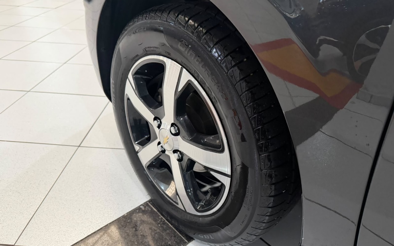 imagem-https://www.socarrao.com.br/sc-vehicle-images-prod/3994537/1789995947310-ZjUwZjAxMTEtMTY1Ni00Y2QzLWFlODgtYWM3NWRjNGY2MGM5LmpwZWc.jpeg