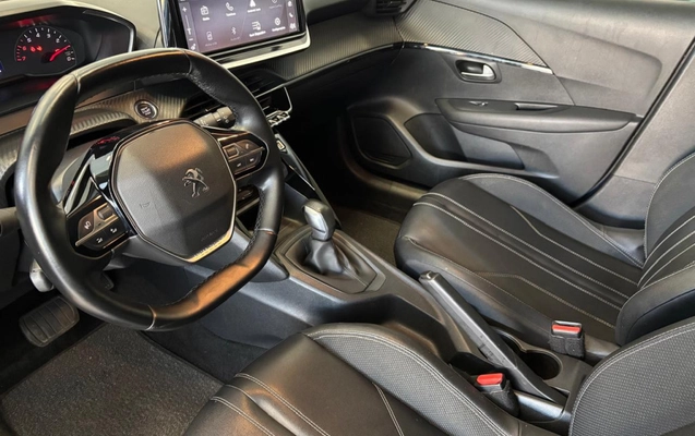 imagem-https://www.socarrao.com.br/sc-vehicle-images-prod/3994554/1789996007998-vehicle_image_1789995949_9ebd5919e135e7bd46402be82c44fc82.jpeg