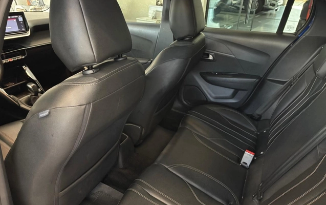 imagem-https://www.socarrao.com.br/sc-vehicle-images-prod/3994554/1789996008005-vehicle_image_1789995958_d1cfd63a00edc55b104cbed715388a50.jpeg