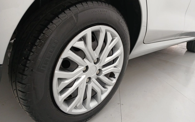 imagem-https://www.socarrao.com.br/sc-vehicle-images-prod/3994601/1789996112951-1_100826.jpg